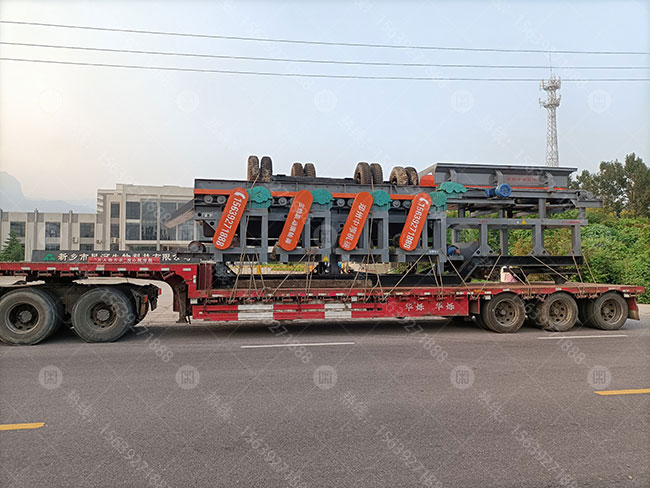 1560多級聯動滾軸篩安裝現場